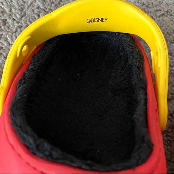 EUC - Boys / Girls Red & Yellow Mickey Mouse 4 Season CROCS - Picture 5 of 5